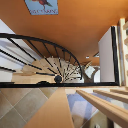 Cent Cinq - Unique In The Heart Of Apt