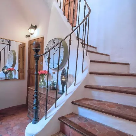 Cent Cinq - Unique In The Heart Of Apt